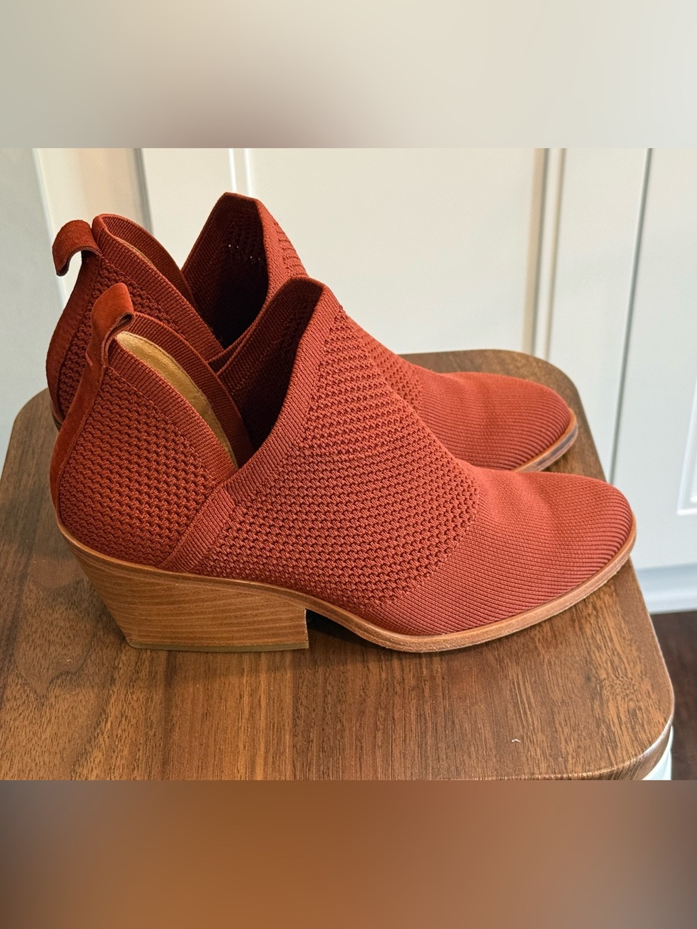 Eileen Fisher Joss Stretch Knit Ankle Booties Rust Terracotta Block Heel Size 8